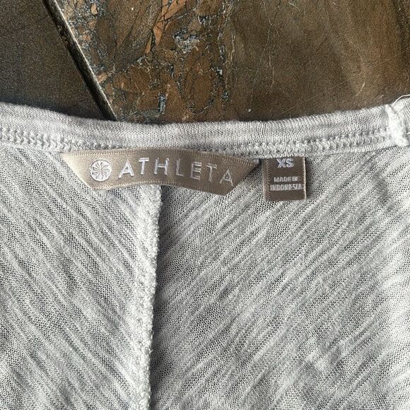 ATHLETA BREEZY STRIPE MUSCLE TANK SIZE XS - Picture 7 of 11